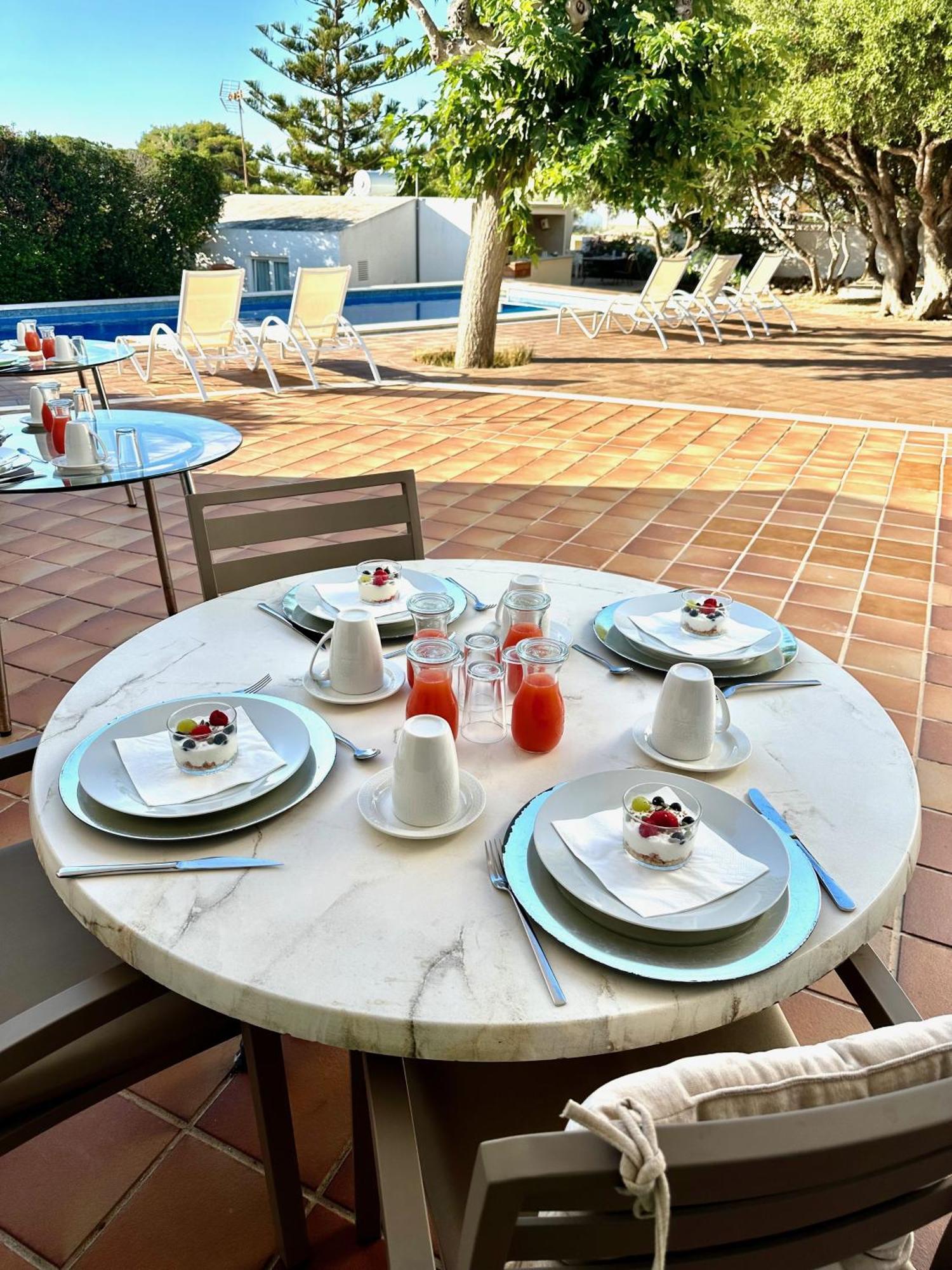 Starbal Apt Es Castell  Ngoại thất bức ảnh